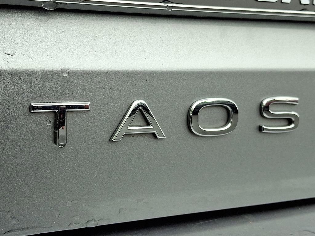 Used 2024 Volkswagen Taos S FWD image 21