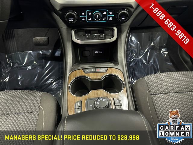 Certified 2023 GMC Acadia SLE w/ Driver Convenience Package image 17