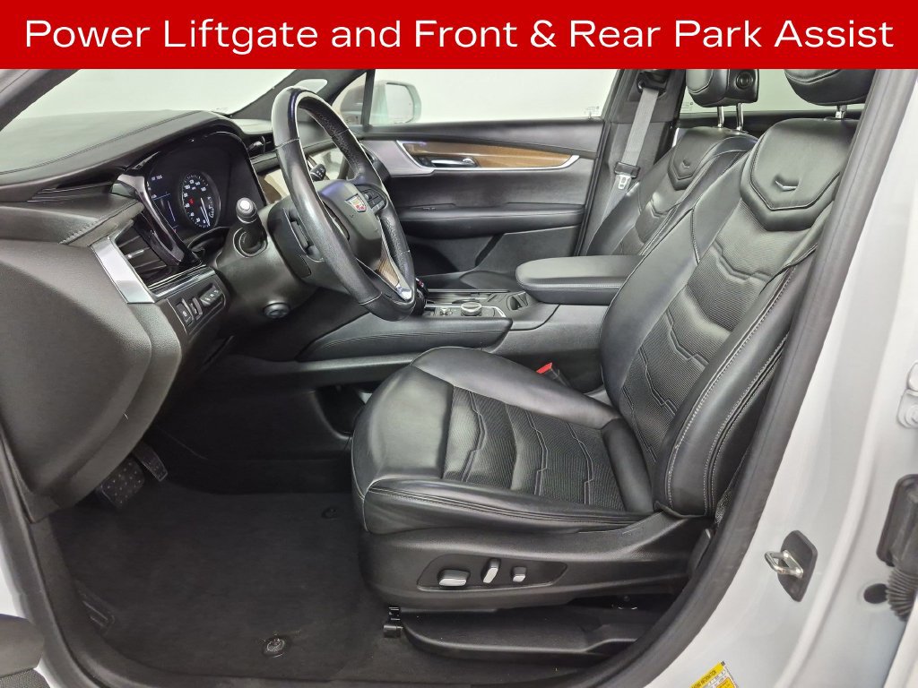 Certified 2020 Cadillac XT6 Premium Luxury w/ Platinum Package AWD/4WD image 17