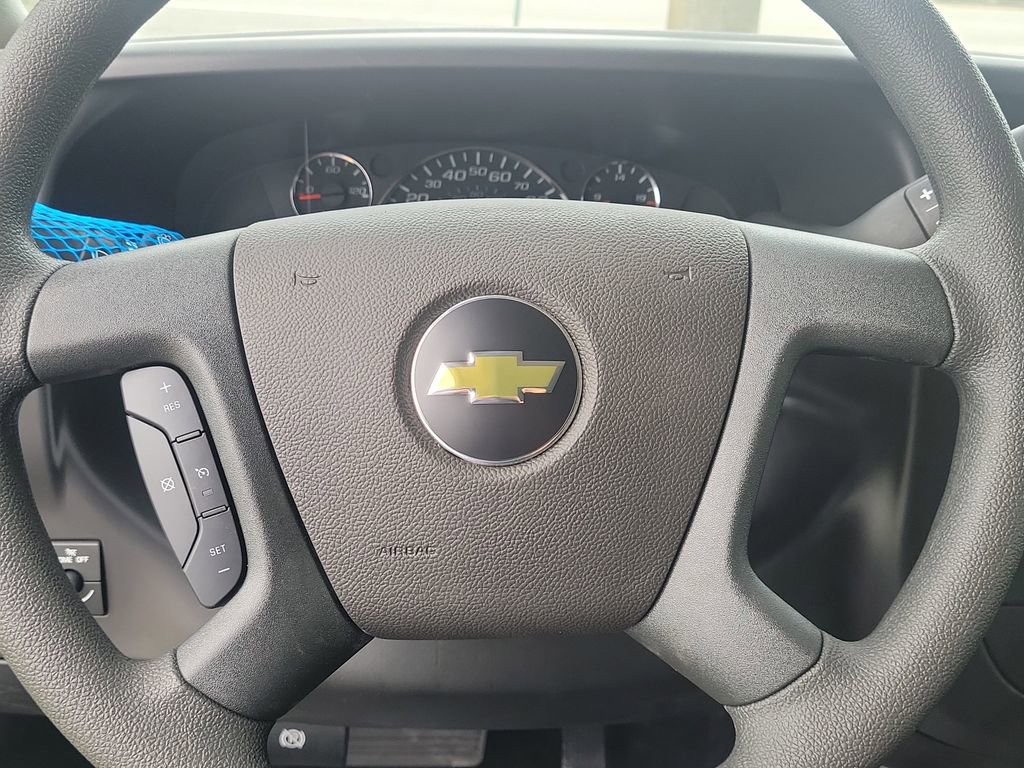 New 2025 Chevrolet Express 2500 Work Van w/ Driver Convenience Package image 16