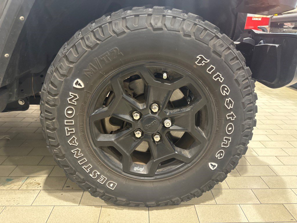 Used 2022 Jeep Gladiator Sport AWD/4WD image 46