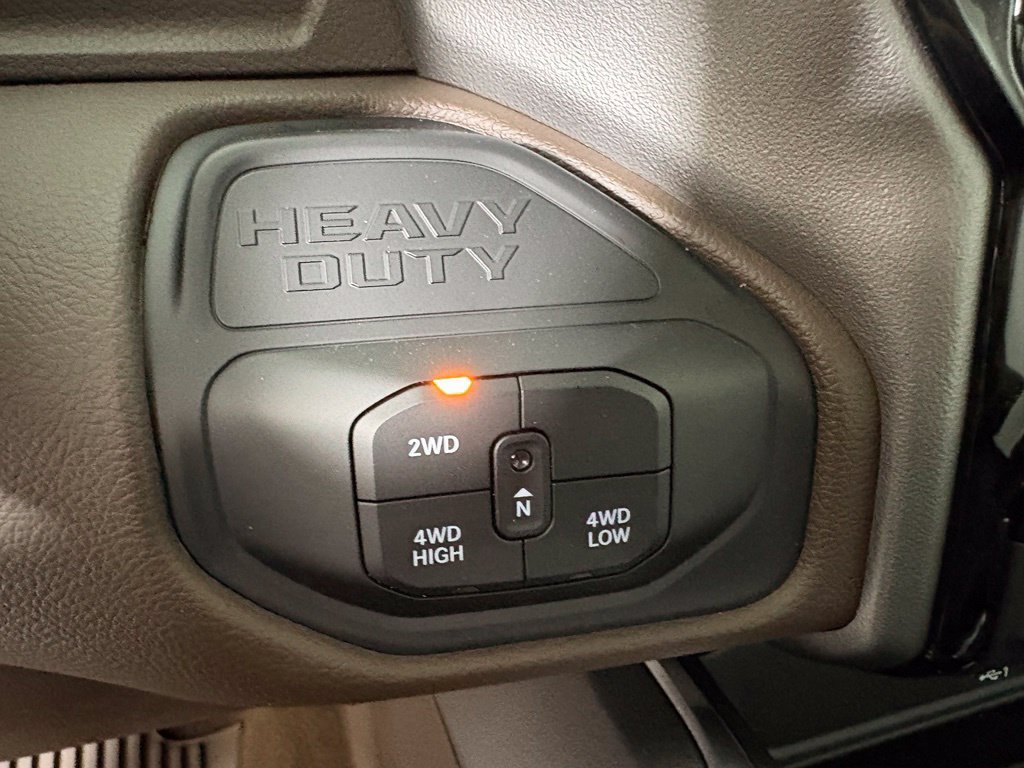 New 2027 RAM 3500 Laramie AWD/4WD image 30