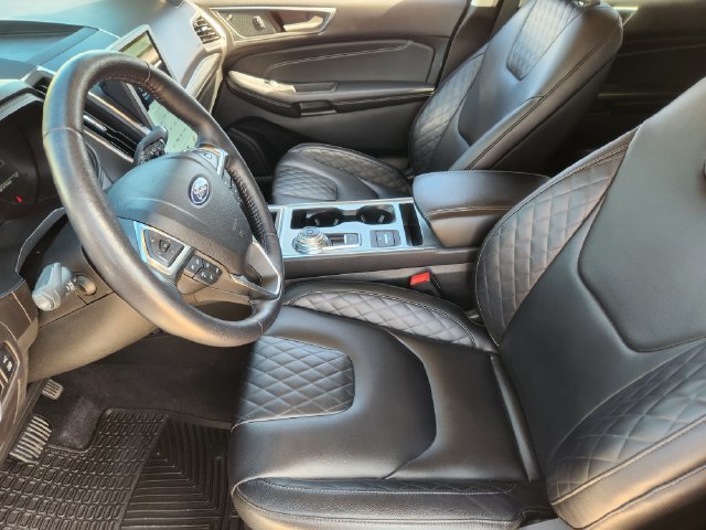 Used 2023 Ford Edge Titanium AWD/4WD image 13