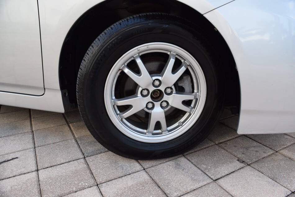 Used 2010 Toyota Prius Two FWD image 86