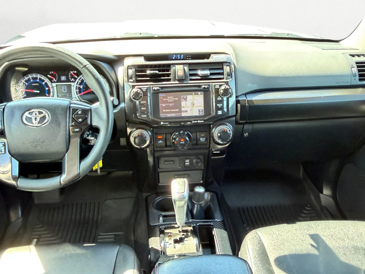 Used 2018 Toyota 4Runner TRD Off-Road Premium image 17