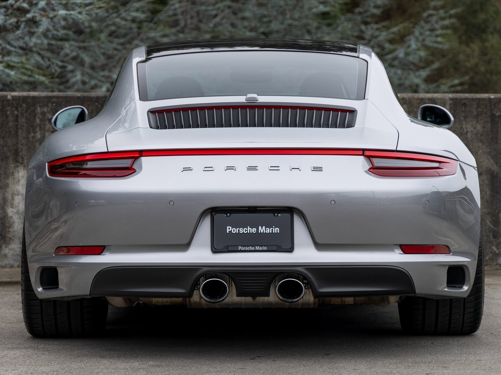Certified 2017 Porsche 911 Carrera 4S image 10