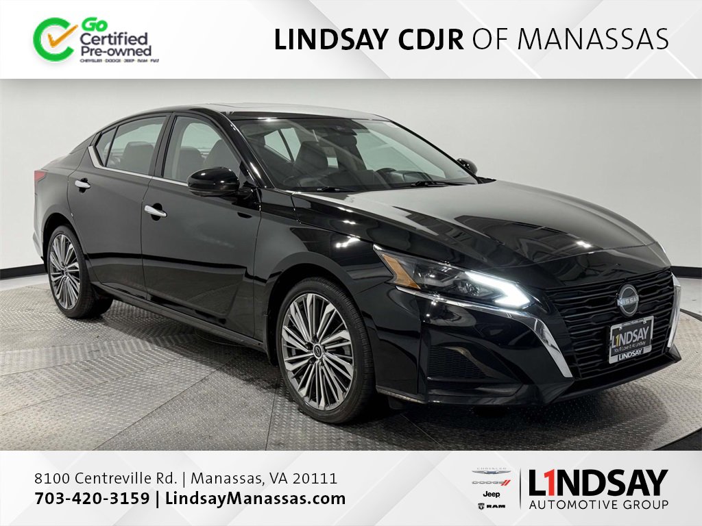 Used 2023 Nissan Altima 2.5 SL image 1