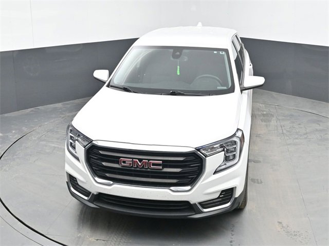 Used 2022 GMC Terrain SLE image 14
