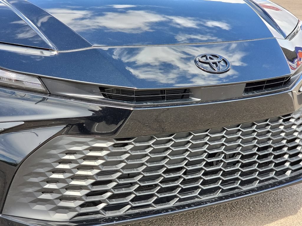 New 2026 Toyota Camry SE w/ Convenience Package FWD image 7