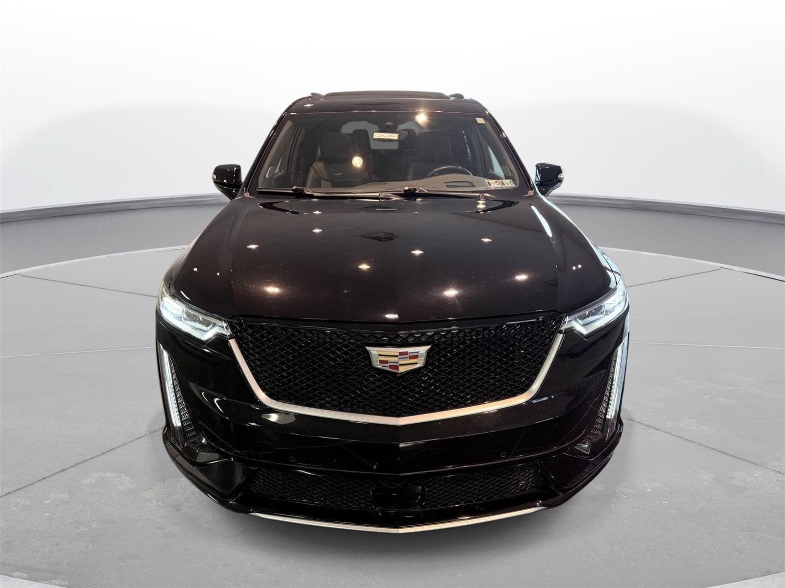 Used 2024 Cadillac XT6 Sport w/ Technology Package AWD/4WD image 16