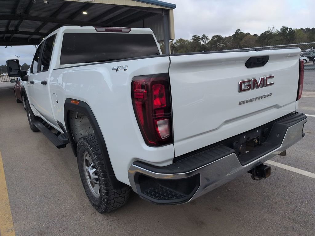 Used 2023 GMC Sierra 2500 Pro w/ Convenience Package image 3
