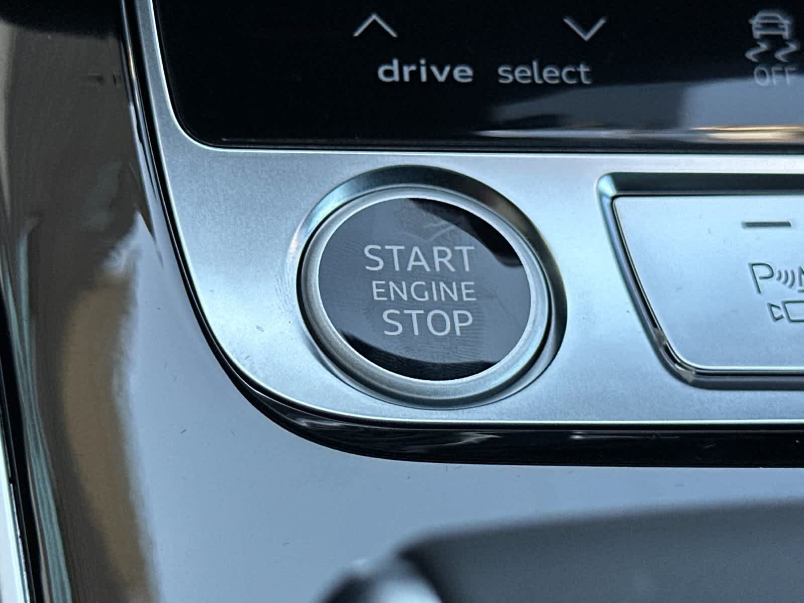 New 2026 Audi Q8 Premium Plus AWD/4WD image 23