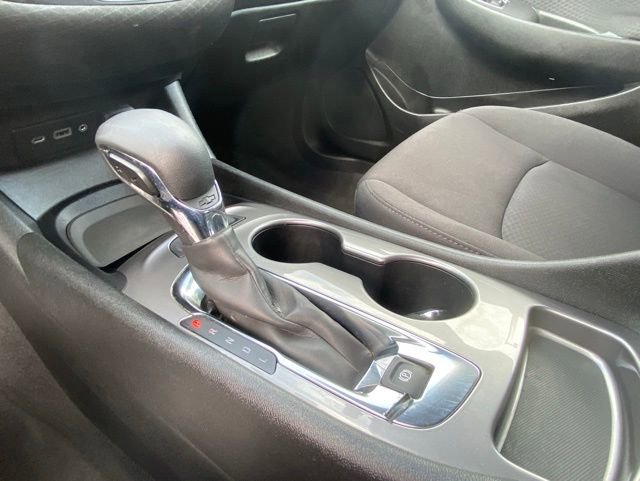 Used 2024 Chevrolet Malibu LS FWD image 28
