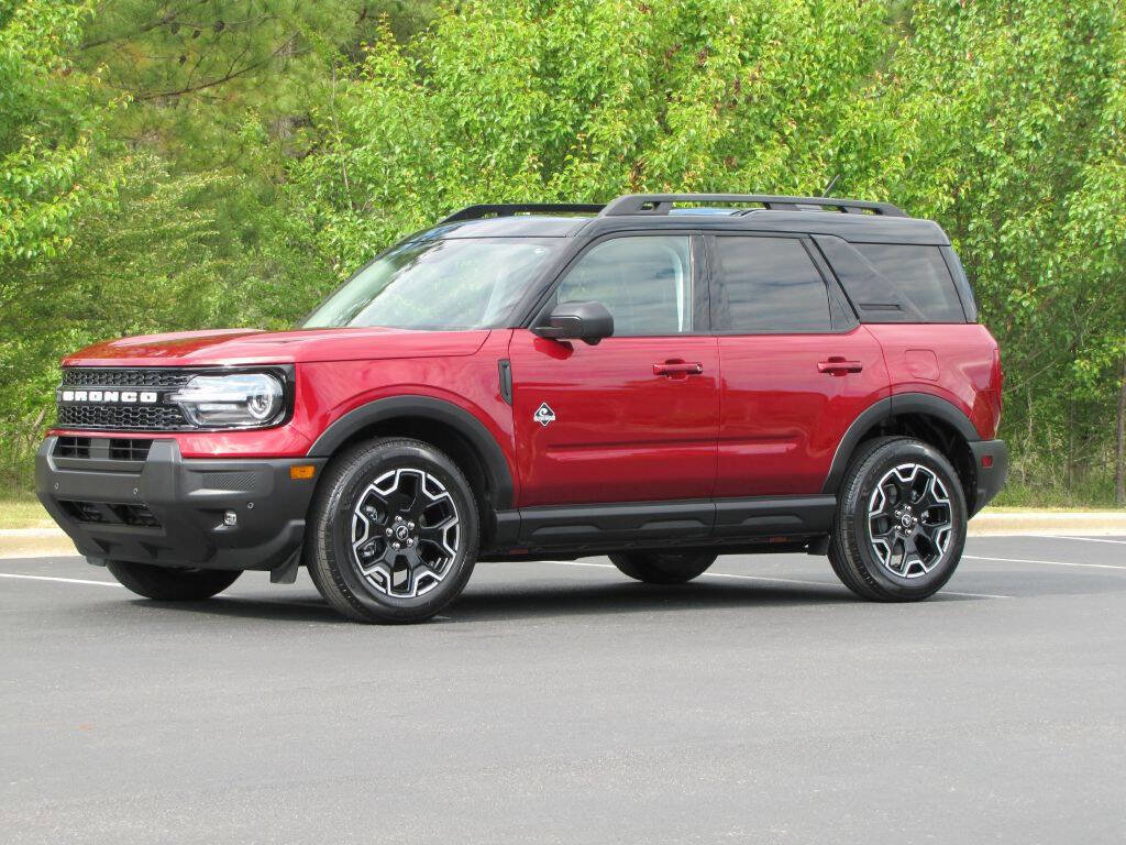 Used 2025 Ford Bronco Sport Outer Banks w/ Outer Banks Tech Package+ AWD/4WD image 3