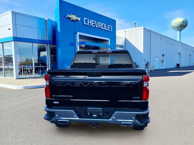 Used 2019 Chevrolet Silverado 1500 LTZ w/ LTZ Premium Package image 4