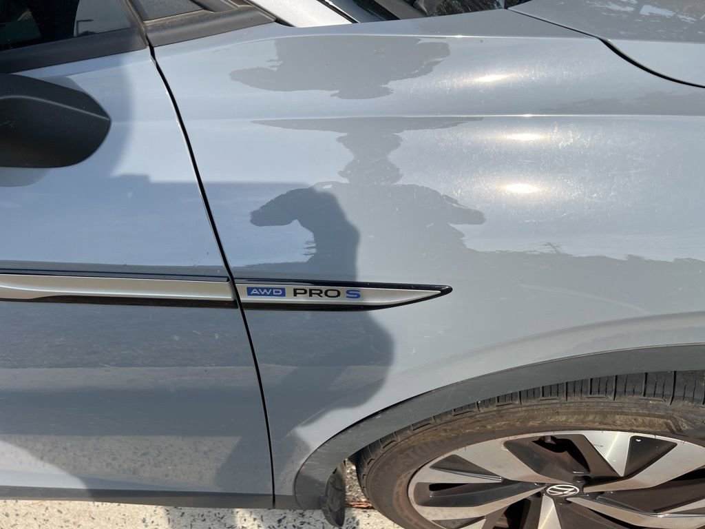 Used 2021 Volkswagen ID.4 Pro S AWD/4WD image 5