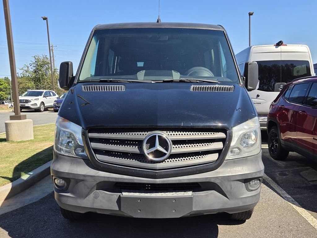 Used 2016 Mercedes-Benz Sprinter 2500 image 2