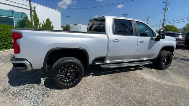 Used 2020 Chevrolet Silverado 2500 LT w/ All Star Edition AWD/4WD image 2