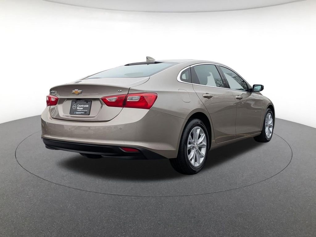 Used 2024 Chevrolet Malibu LT image 5