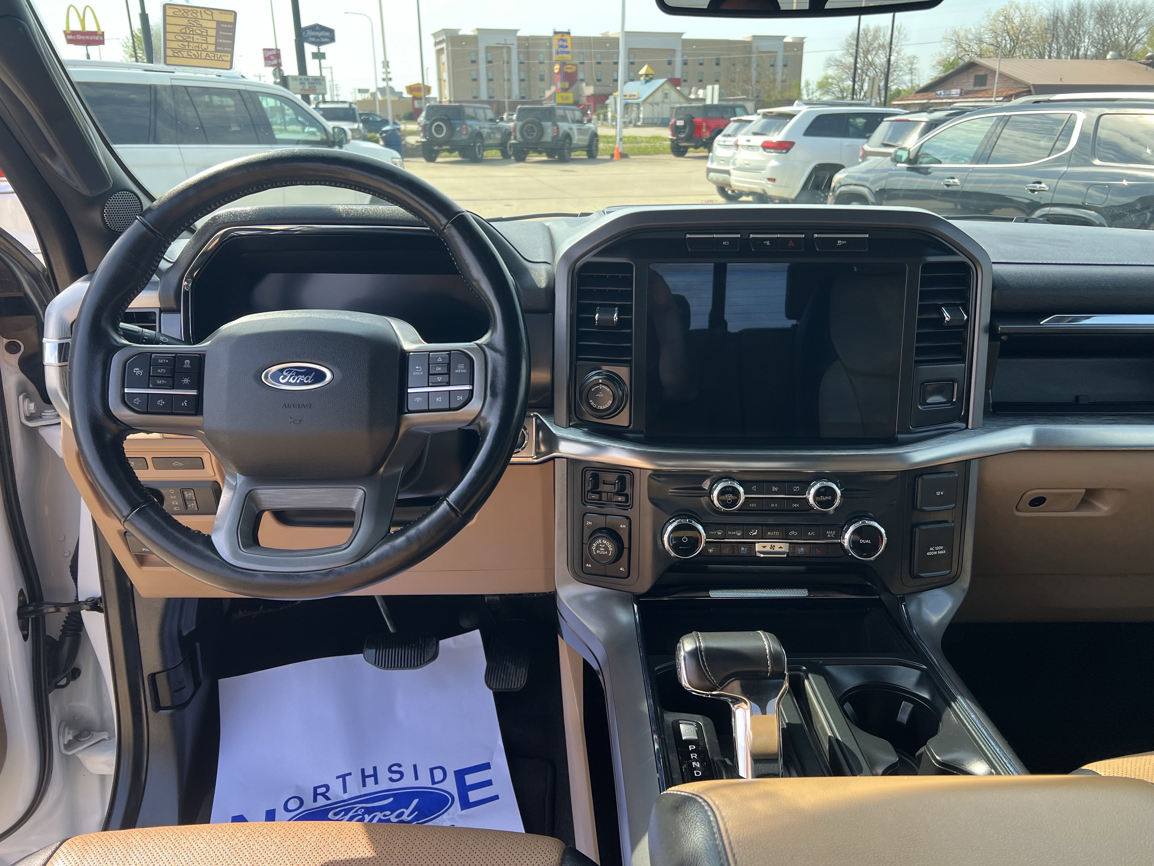 Used 2022 Ford F150 Lariat image 19