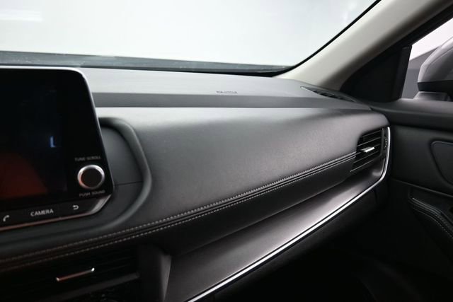 Used 2025 Nissan Rogue SV AWD/4WD image 20