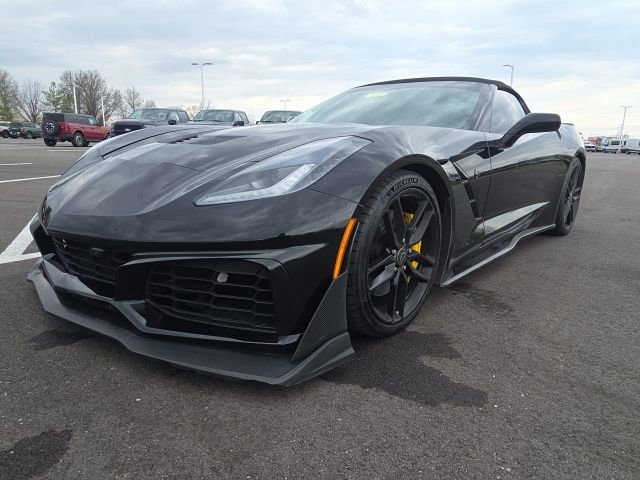 Used 2016 Chevrolet Corvette Stingray Convertible w/ 3LT Preferred Equipment Group image 3