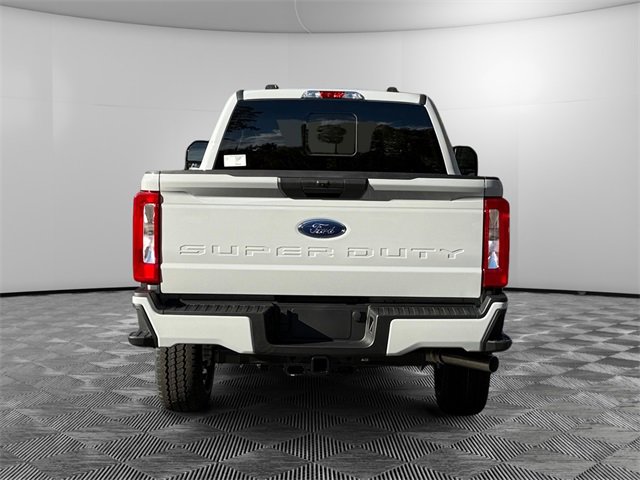 New 2026 Ford F350 XL image 4