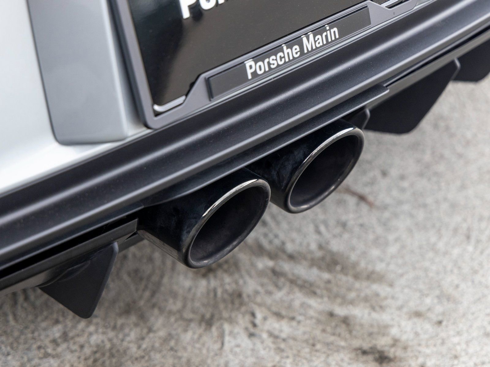 Certified 2022 Porsche 911 GT3 image 24