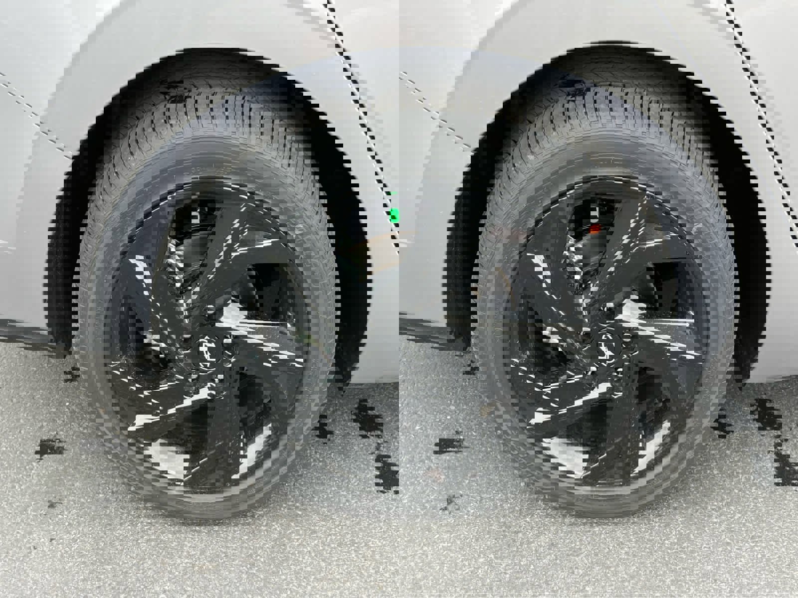 Certified 2026 Hyundai Elantra SEL Sport Premium w/ Cargo Package image 15