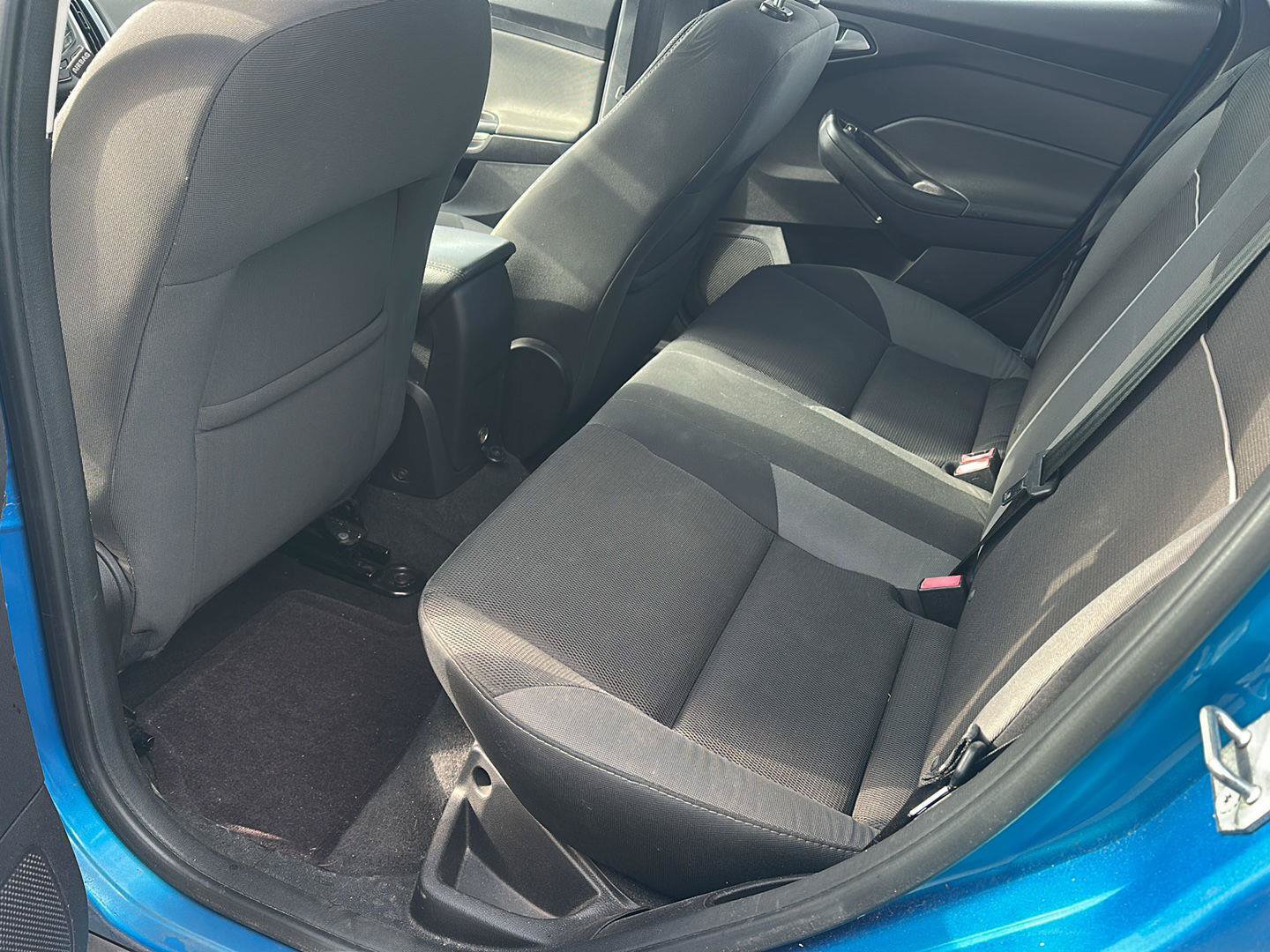 Used 2014 Ford Focus SE FWD image 8