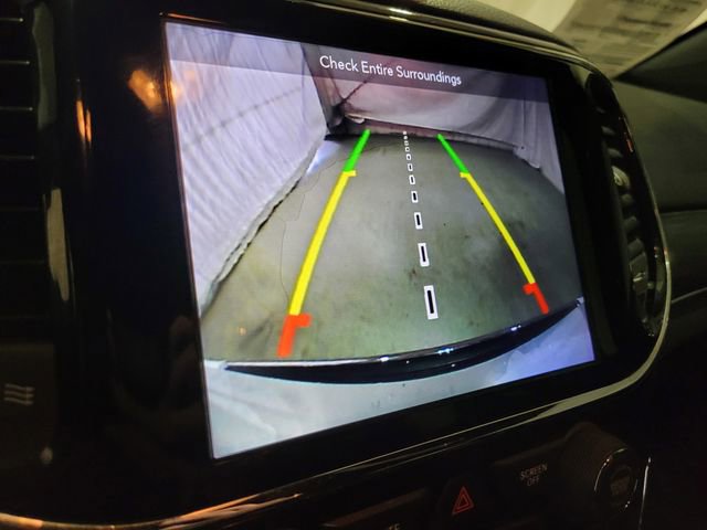 Used 2019 Jeep Grand Cherokee Limited image 11