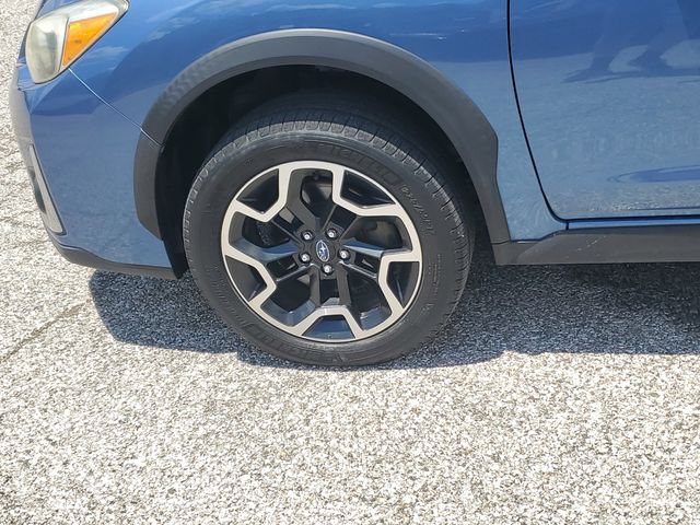 Used 2017 Subaru Crosstrek 2.0i Premium AWD/4WD image 8
