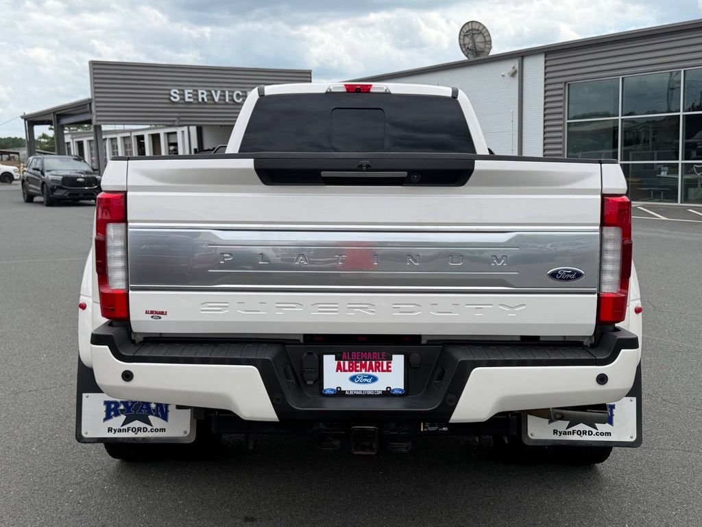 Used 2019 Ford F450 Platinum w/ Platinum Ultimate Package AWD/4WD image 4