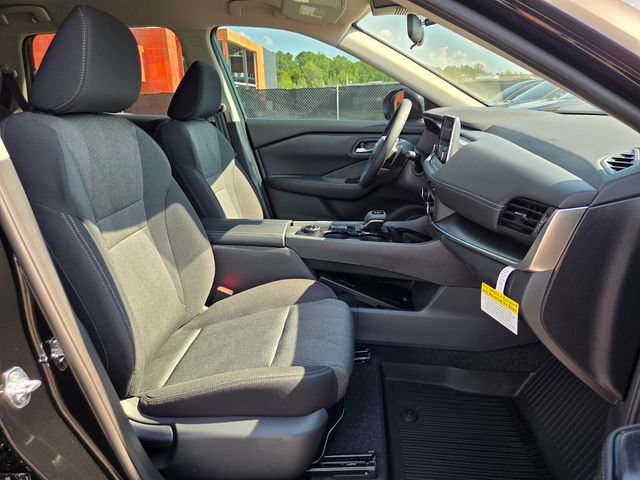 New 2026 Nissan Rogue SV AWD/4WD image 17