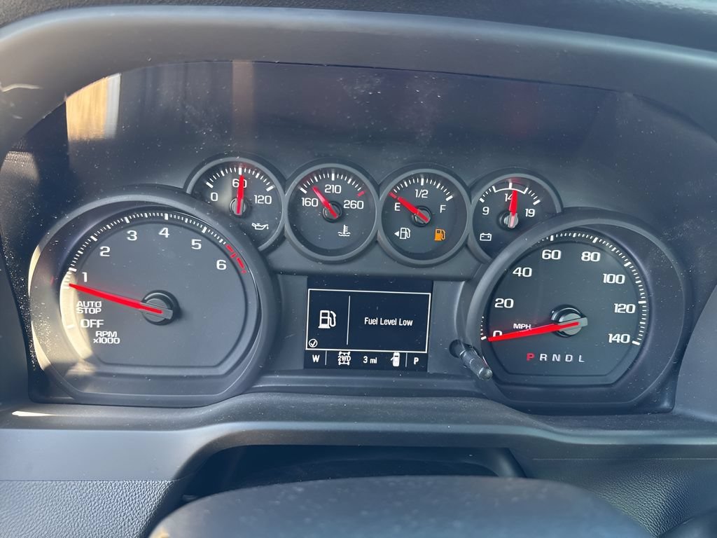Used 2026 Chevrolet Silverado 1500 W/T w/ Trailering Package AWD/4WD image 9
