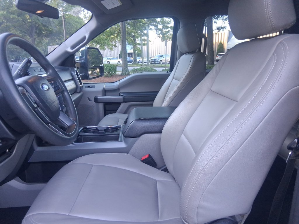 Used 2021 Ford F250 4x4 Crew Cab Super Duty image 13