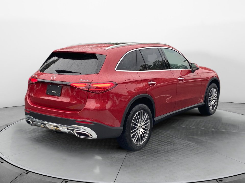 New 2026 Mercedes-Benz GLC 300 4MATIC image 7