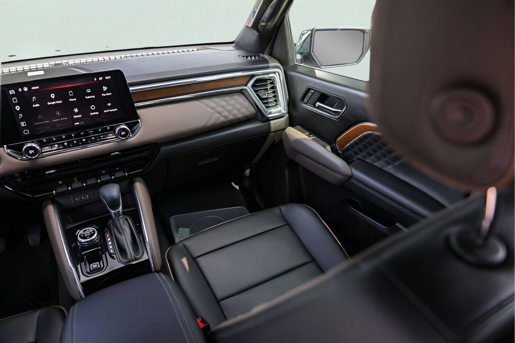 Used 2023 GMC Canyon Denali AWD/4WD image 29