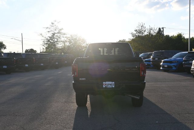New 2027 RAM 2500 Limited AWD/4WD image 9