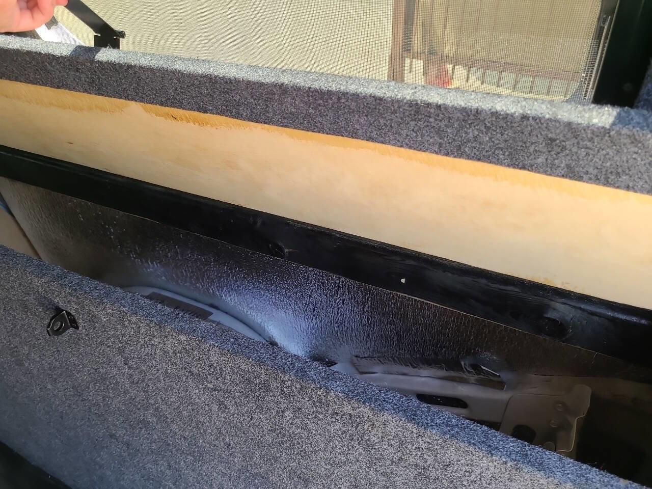 Used 2018 Chevrolet Express 2500 2500 3dr Extended Cargo Van image 40