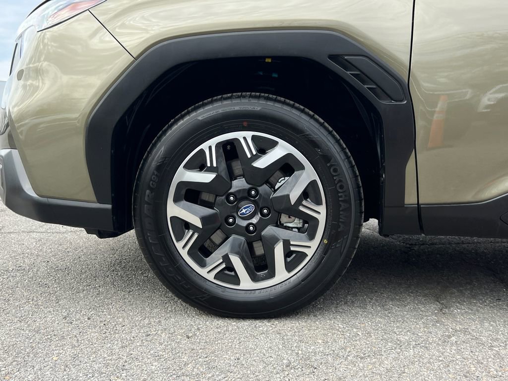Certified 2025 Subaru Forester Premium image 8