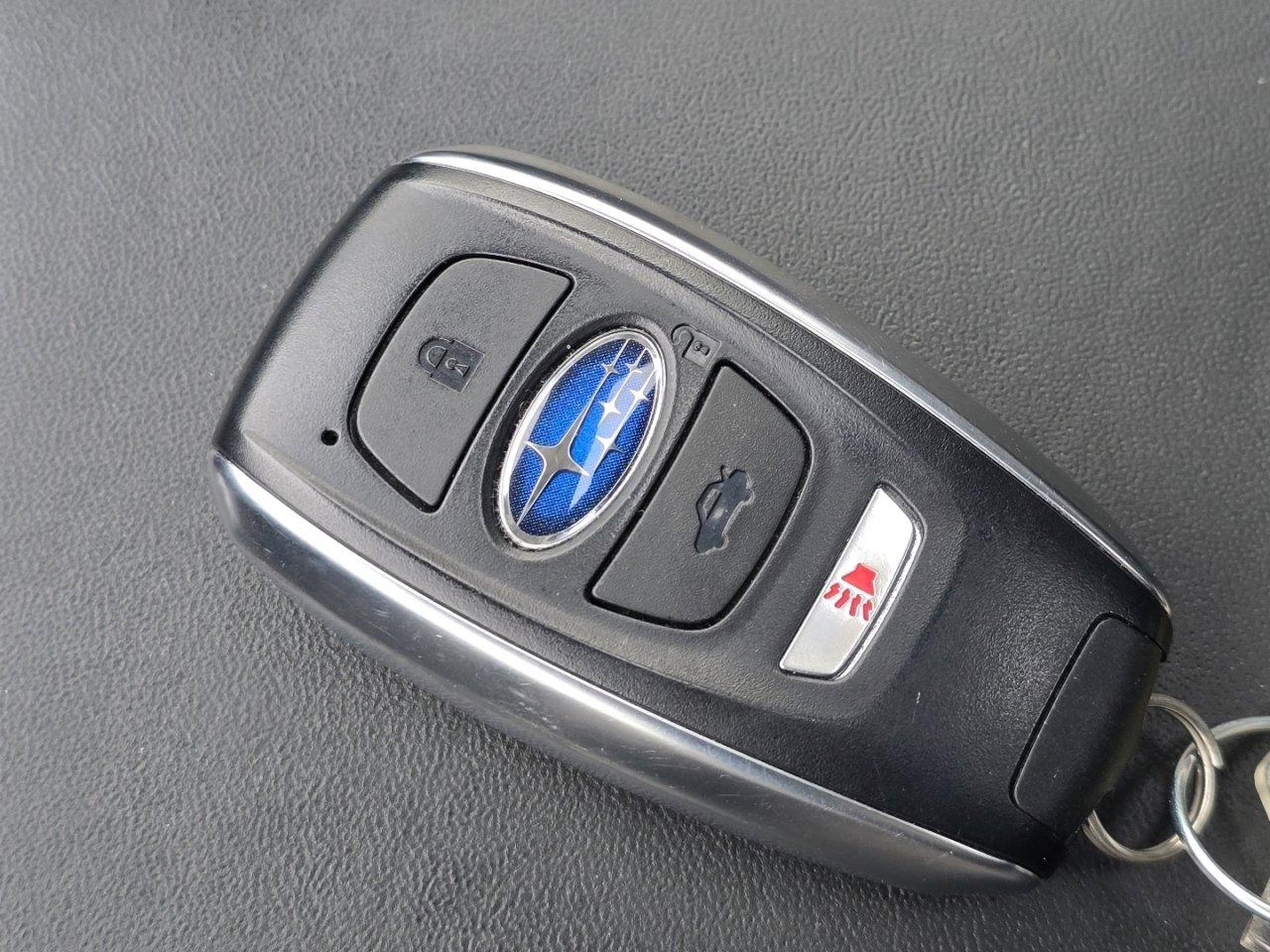 Used 2023 Subaru Forester Premium image 33