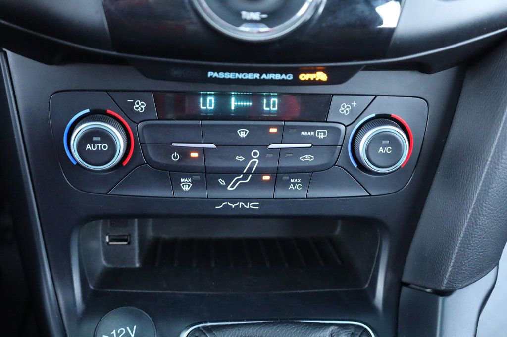 Used 2018 Ford Focus ST w/ Equipment Group 401A image 38