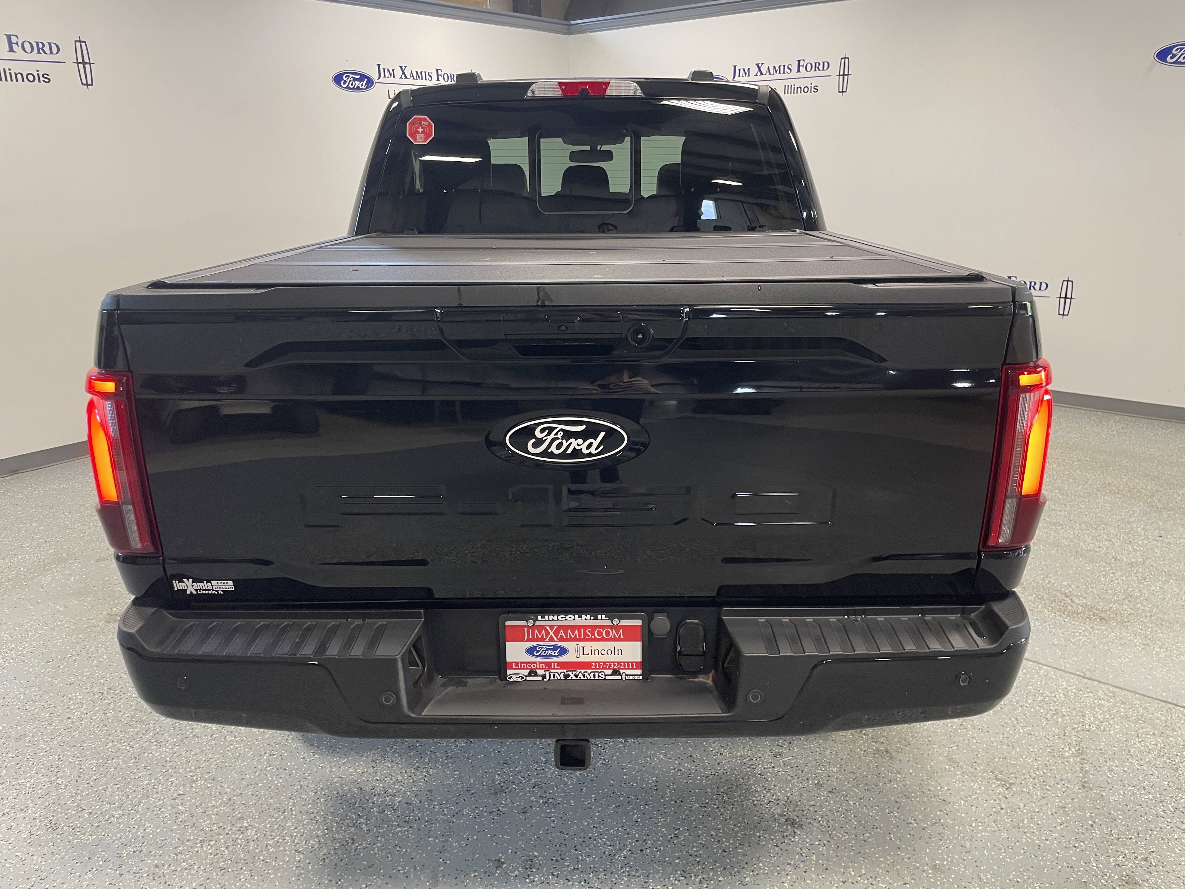 Used 2024 Ford F150 Platinum image 5