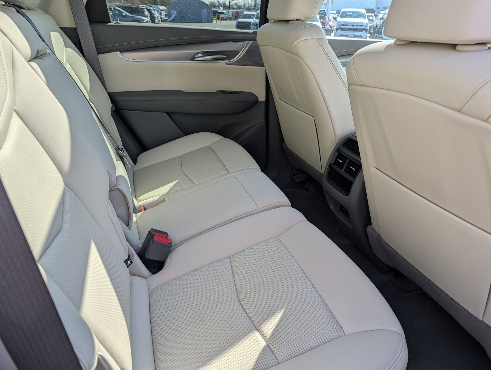 Used 2021 Cadillac XT5 Premium Luxury AWD/4WD image 29