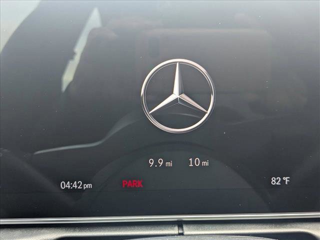 Used 2025 Mercedes-Benz C 300 Sedan image 9