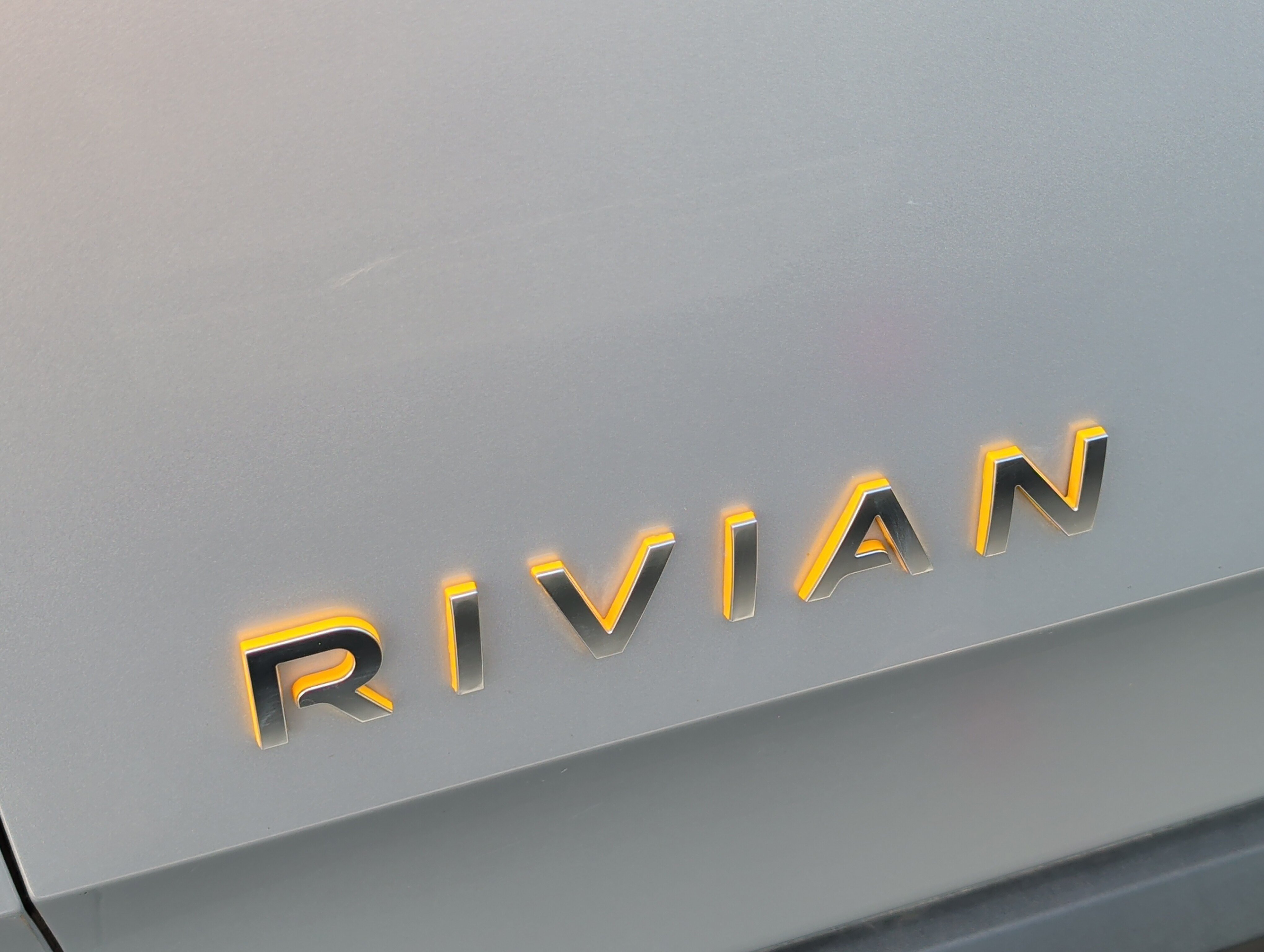 Used 2023 Rivian R1S Adventure Quad AWD/4WD image 30