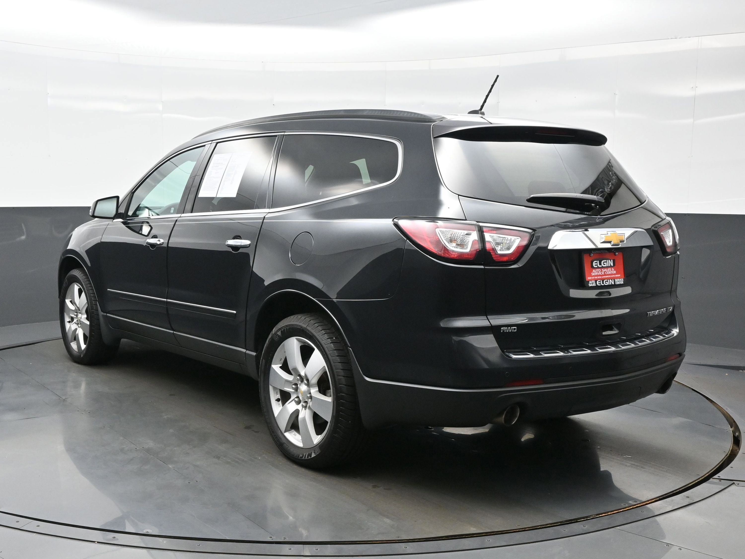 Used 2014 Chevrolet Traverse LTZ AWD/4WD image 4
