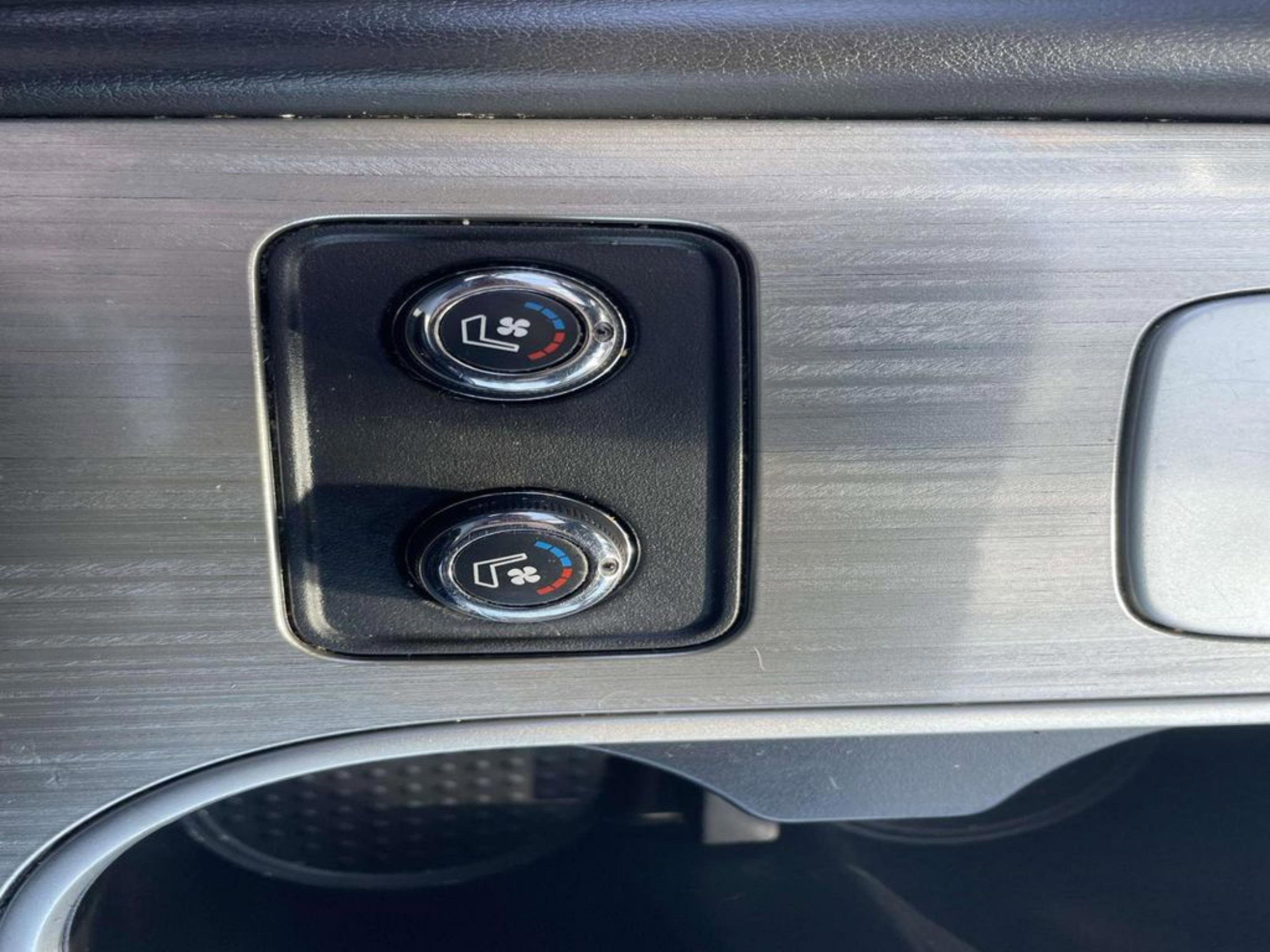 Used 2018 Nissan Murano Platinum w/ Cargo Package FWD image 27