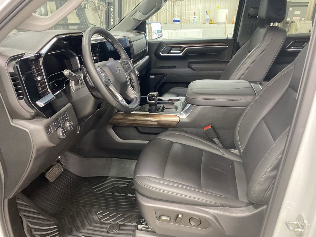 Used 2024 Chevrolet Silverado 1500 RST w/ RST All Star Premium Package image 13